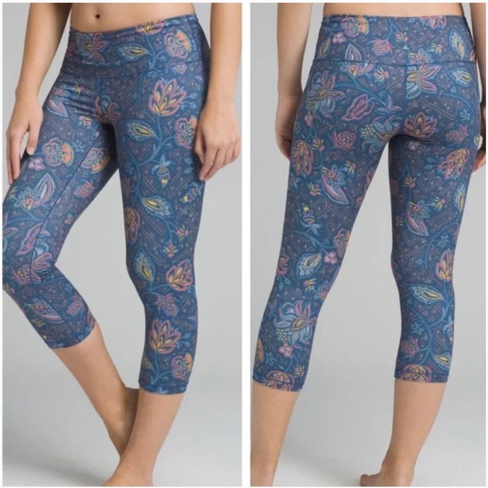 PrAna XL Pillar Printed Capri Blue Sierra Legging